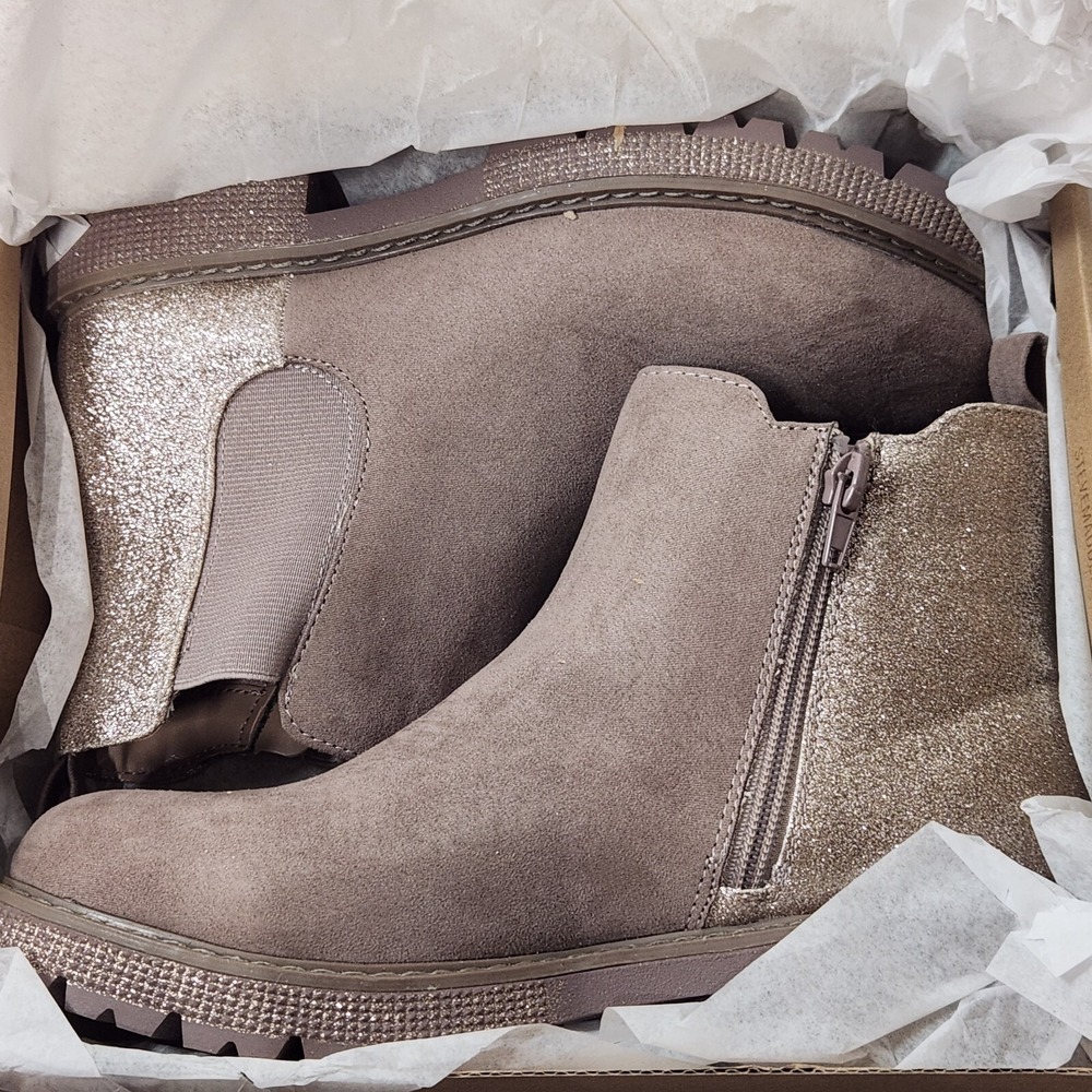 Steve Madden JHOWL Boots Kids Size 5 Taupe Glitter Suede Chelsea Booties